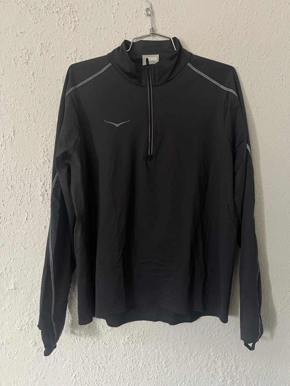 HOKA Half Zip